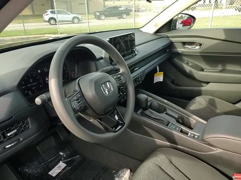 New 2025 Honda Accord SE image 12