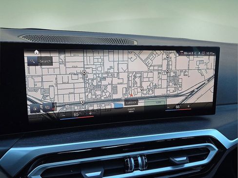 Used 2024 BMW 330i Sedan w/ Convenience Package image 27