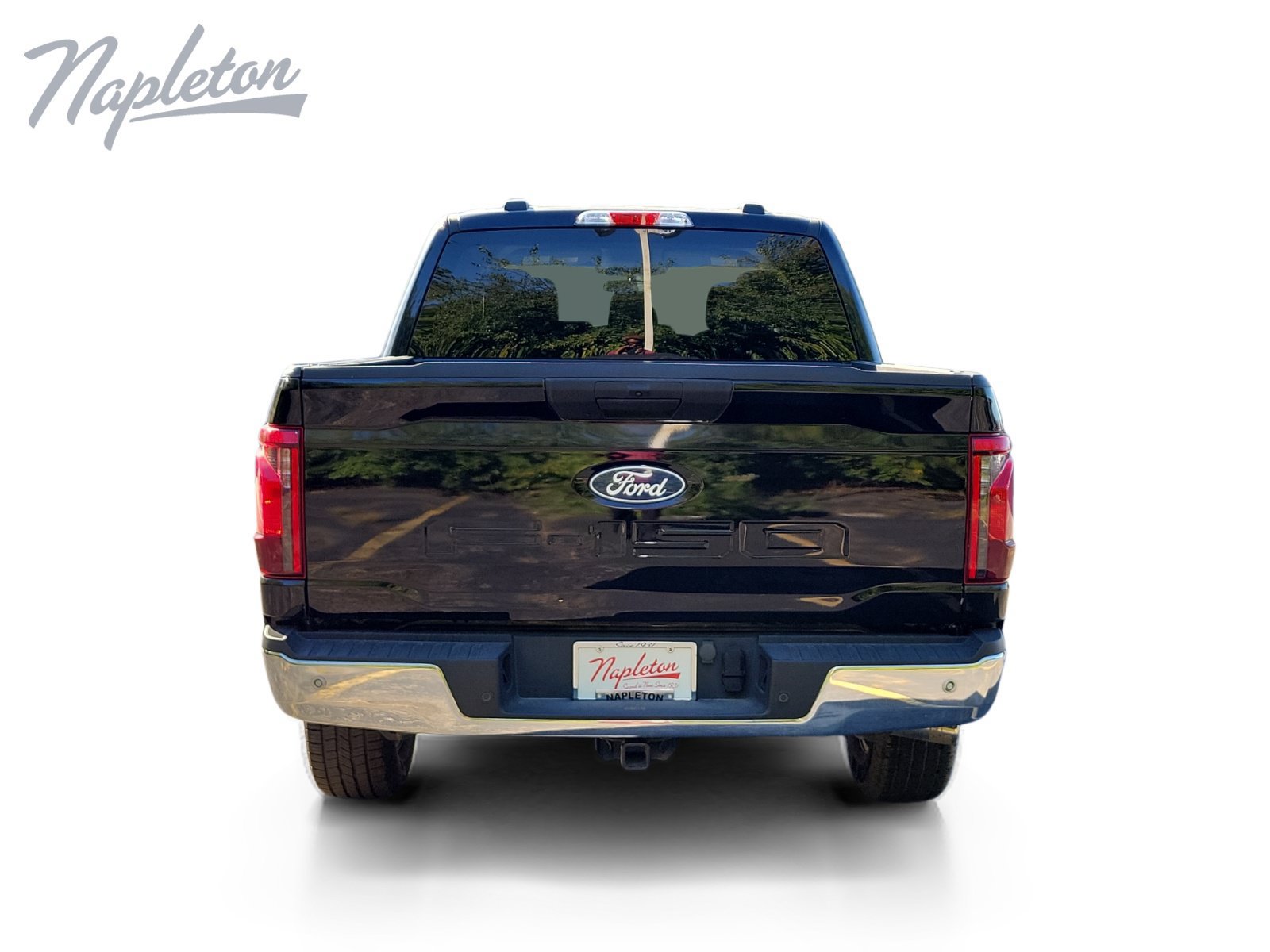 Used 2025 Ford F150 XLT w/ Equipment Group 301A Standard AWD/4WD image 4