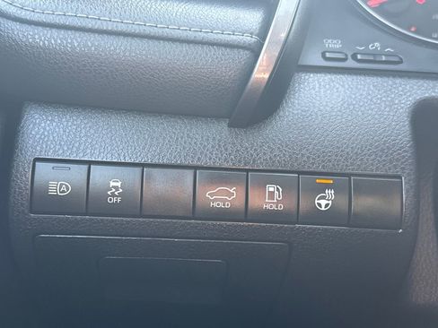 Used 2023 Toyota Camry XSE image 30