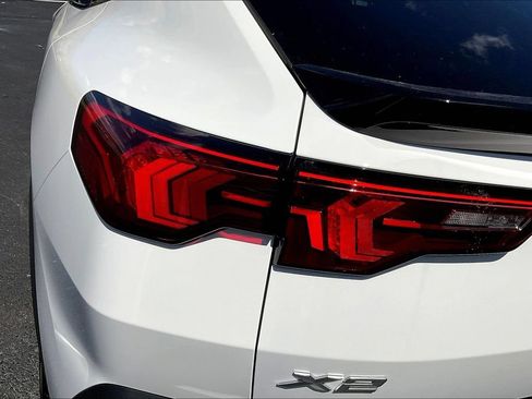 New 2026 BMW X2 xDrive28i w/ Technology Package AWD/4WD image 23