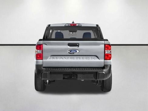 Used 2023 Ford Maverick XLT FWD image 5