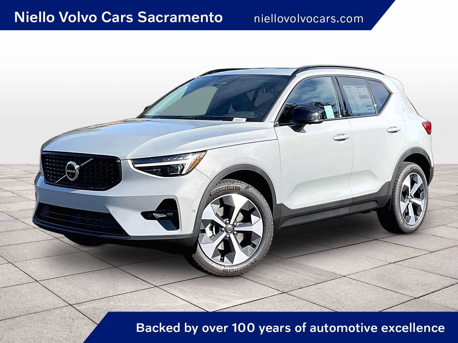 New 2026 Volvo XC40 B5 Plus w/ Protection Package Premier AWD/4WD image 1