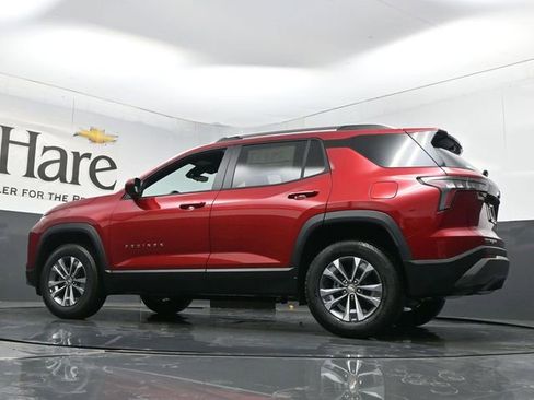 New 2026 Chevrolet Equinox LT image 33