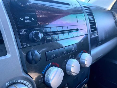 Used 2013 Toyota Tundra Double Cab 5.7L FFV V8 6-Spd A image 33