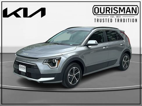 New 2026 Kia Niro EX FWD image 2