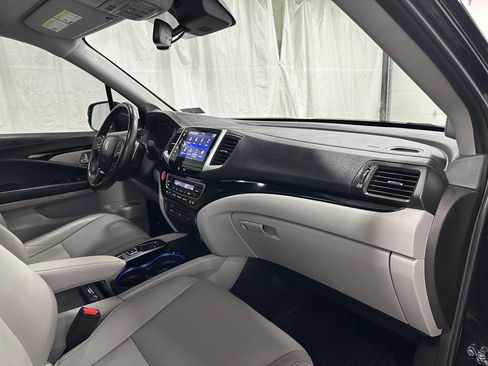 Used 2018 Honda Pilot Touring image 62