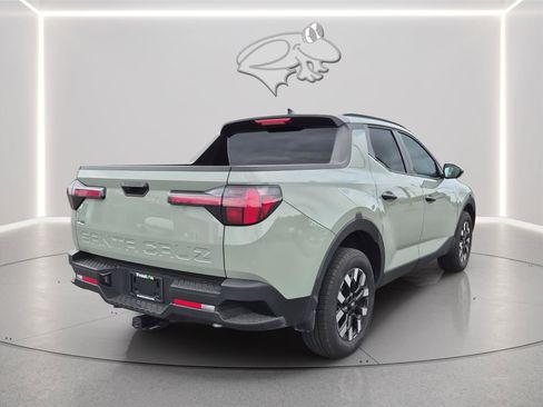 Used 2026 Hyundai Santa Cruz SEL FWD image 5