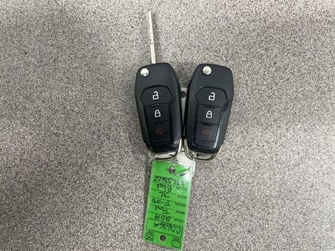 Used 2019 Ford F150 XLT AWD/4WD image 25