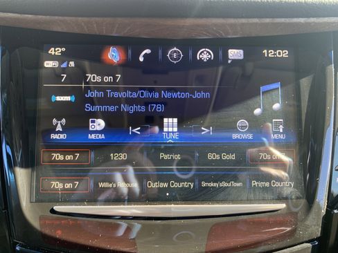 Used 2019 Cadillac Escalade ESV Luxury image 23