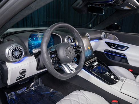 New 2026 Mercedes-Benz SL 63 AMG 4MATIC image 18