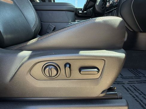 Used 2020 GMC Sierra 2500 AT4 w/ AT4 Premium Package AWD/4WD image 64