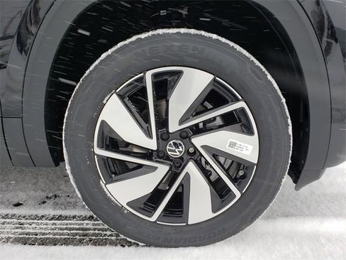 New 2026 Volkswagen Atlas SEL image 12