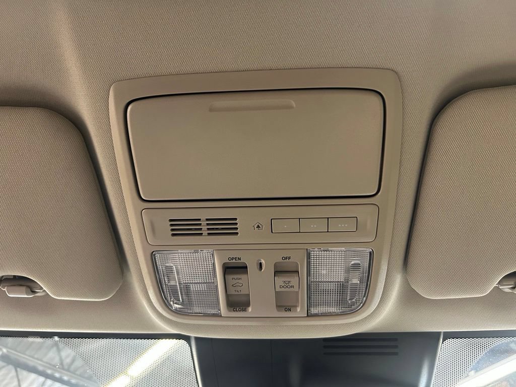 Used 2022 Honda CR-V EX-L image 22