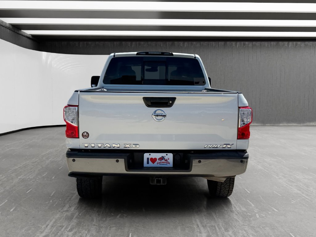 Used 2018 Nissan Titan PRO-4X w/ Pro-4x Convenience Package AWD/4WD image 4