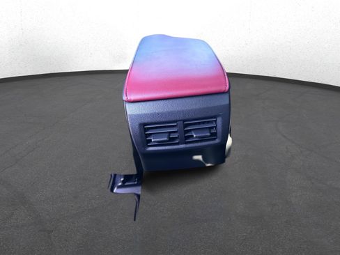 Certified 2025 Lexus IS 350 F Sport image 15