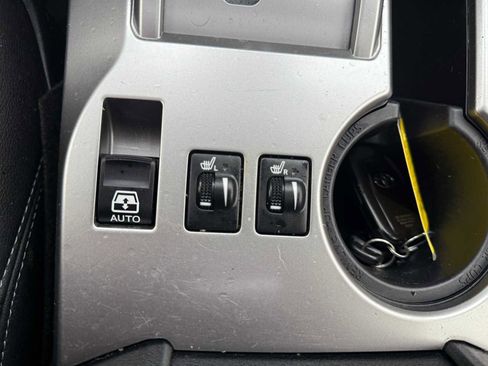 Used 2022 Toyota 4Runner SR5 Premium image 31