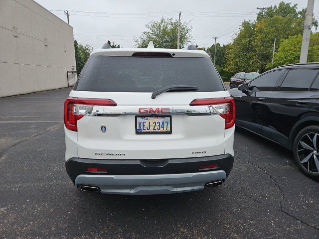 Used 2023 GMC Acadia SLT AWD/4WD image 4