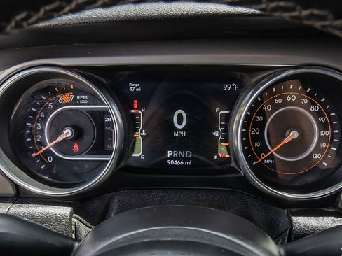 Used 2021 Jeep Wrangler Unlimited Sport AWD/4WD image 32