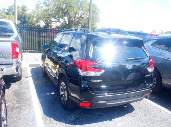 Used 2023 Subaru Forester Premium AWD/4WD image 13