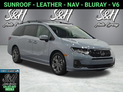 Used 2025 Honda Odyssey Touring image 1