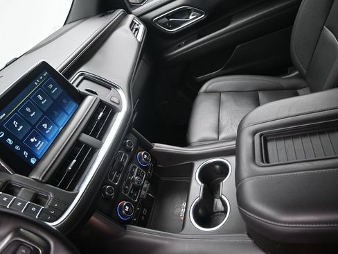 Used 2023 Chevrolet Tahoe LT AWD/4WD image 18