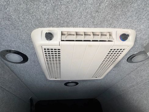 Used 2013 Chevrolet Express 3500 Extended w/ Power Package RWD image 43