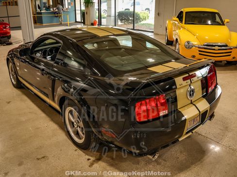 Used 2006 Ford Mustang GT Premium RWD image 38