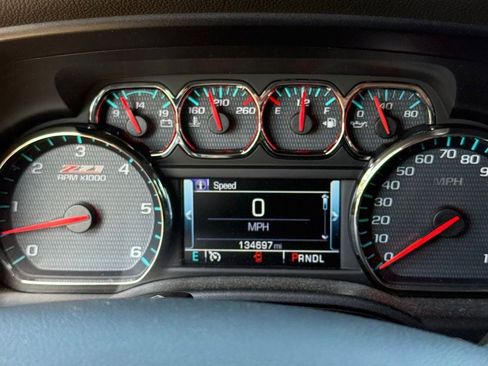 Used 2018 Chevrolet Silverado 1500 LT w/ All Star Edition AWD/4WD image 14