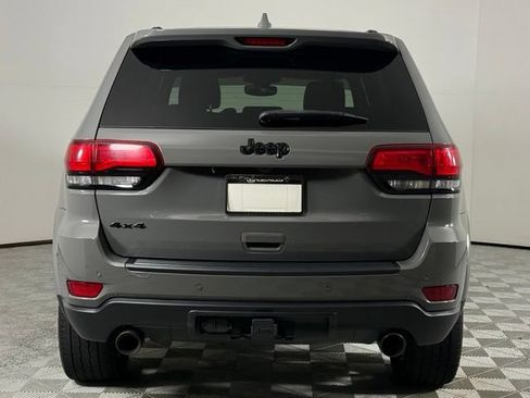 Used 2020 Jeep Grand Cherokee Altitude AWD/4WD image 7