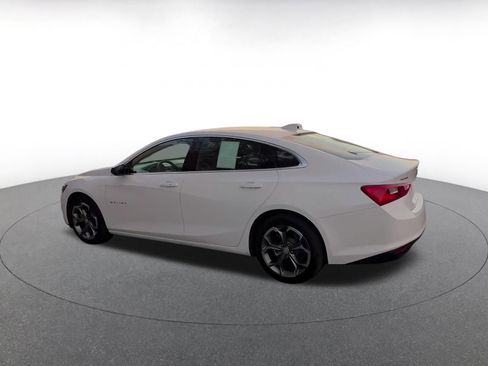 Used 2024 Chevrolet Malibu LT image 10