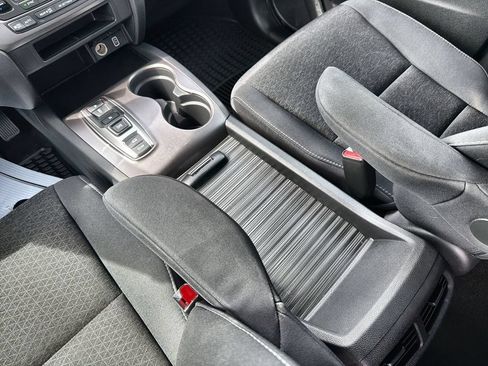 Used 2019 Honda Passport Sport image 20