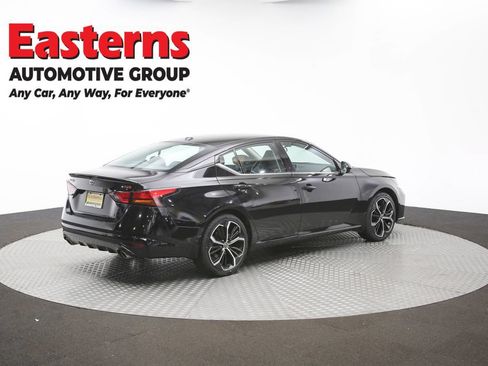 Used 2025 Nissan Altima 2.5 SR FWD image 37