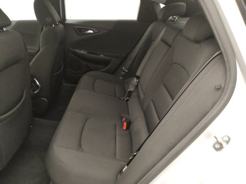 Used 2022 Chevrolet Malibu LT FWD image 18