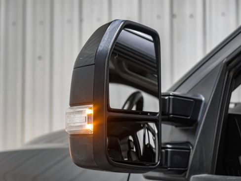 Used 2021 Ford F250 Lariat image 39