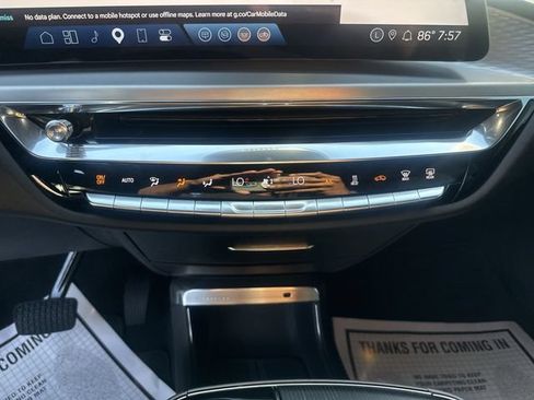 Used 2024 Cadillac Lyriq Luxury RWD image 20