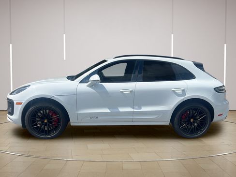 New 2026 Porsche Macan GTS AWD/4WD image 2