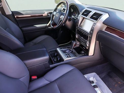 Used 2019 Lexus GX 460 Premium AWD/4WD image 33