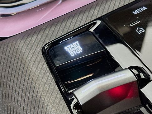 New 2026 BMW X3 xDrive30 w/ Convenience Package image 18