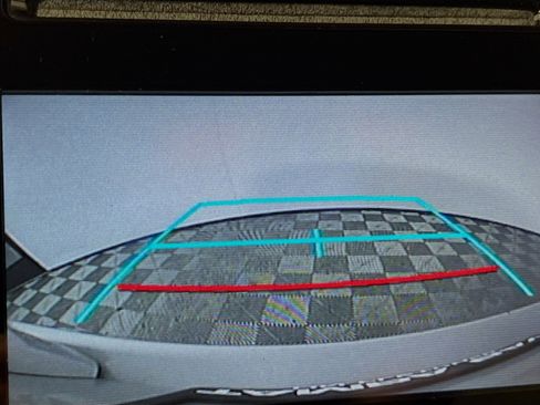 Used 2018 Toyota Prius Two image 28