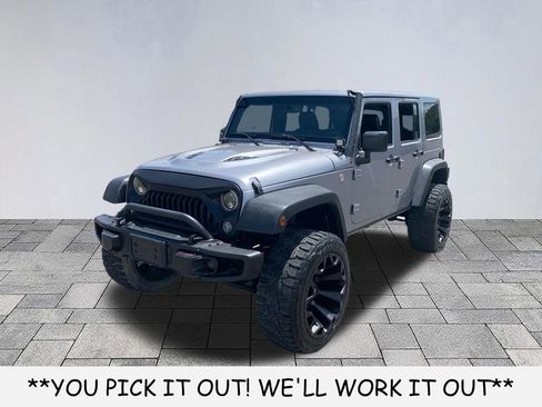Used 2016 Jeep Wrangler Unlimited Rubicon AWD/4WD image 3