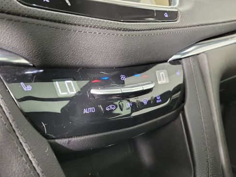 Certified 2023 Cadillac XT6 Luxury FWD image 29