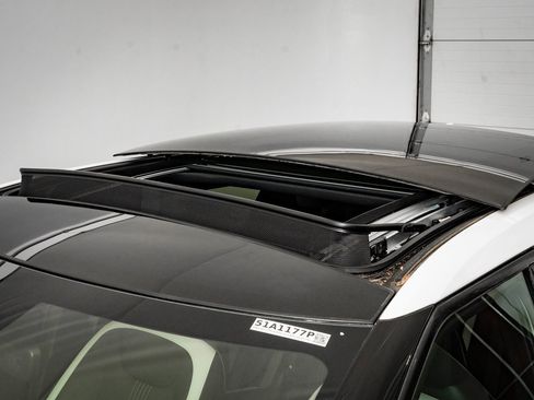 Used 2023 Kia EV6 GT-Line image 14