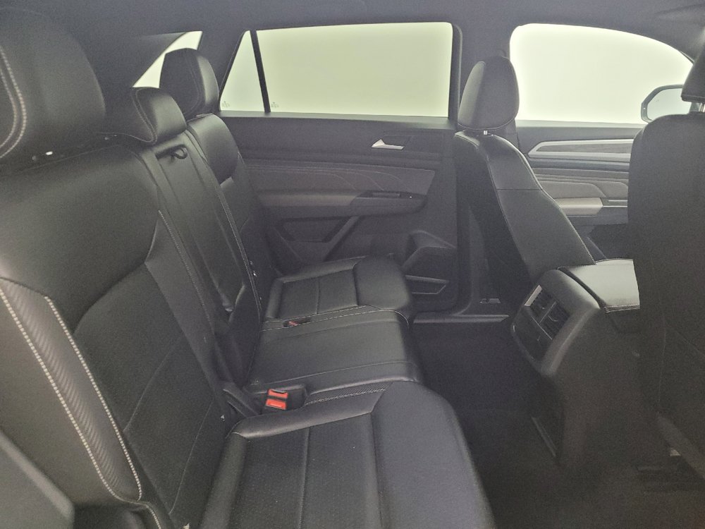 Used 2022 Volkswagen Atlas Cross Sport SE AWD/4WD image 19