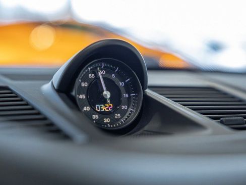 Used 2020 Porsche 911 Carrera S image 23