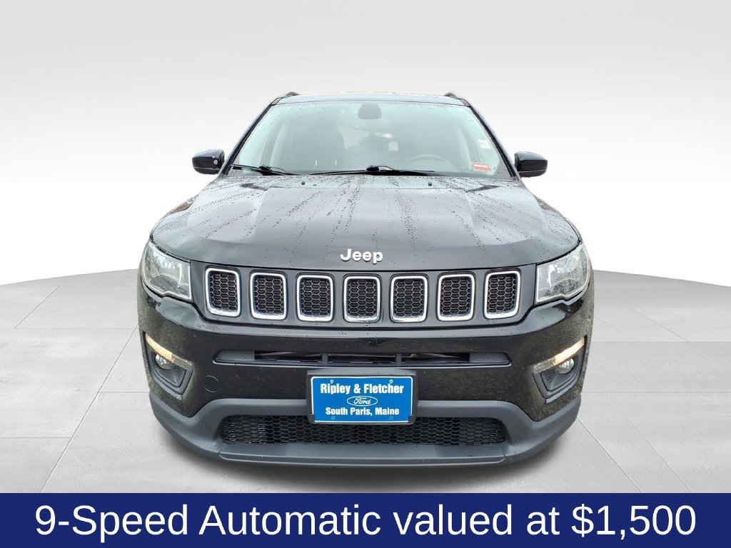 Used 2019 Jeep Compass Latitude w/ Popular Equipment Group AWD/4WD image 2