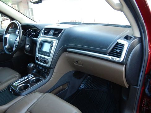 Used 2016 GMC Acadia SLT w/ Premium Edition AWD/4WD image 19