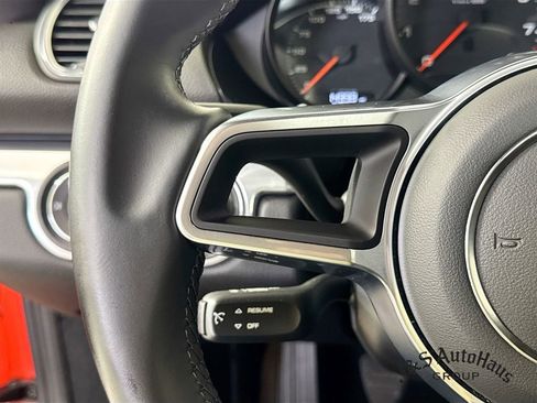 Used 2022 Porsche 718 Cayman RWD image 13