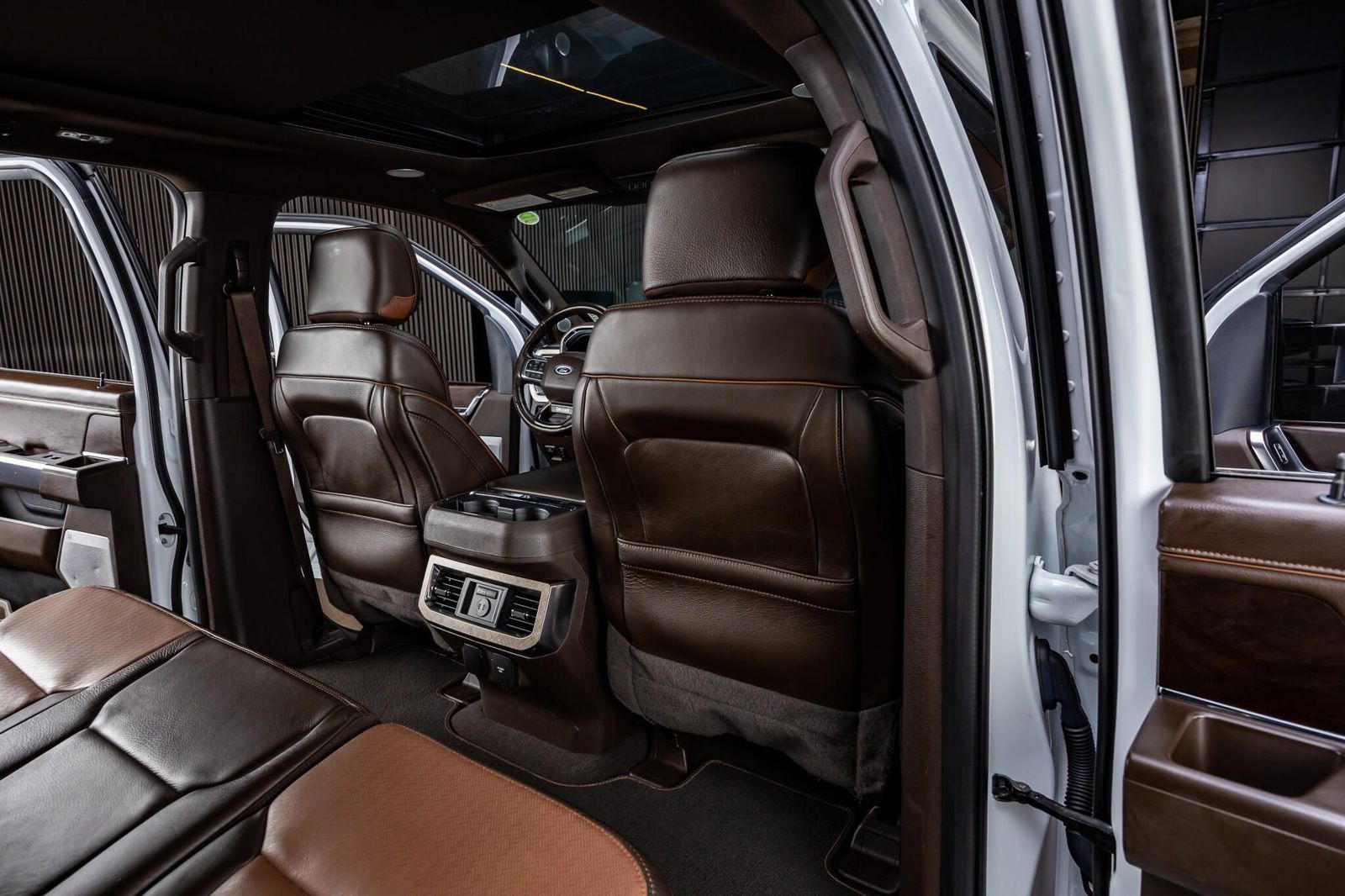 Used 2023 Ford F250 King Ranch w/ Tremor Off-Road Package AWD/4WD image 32