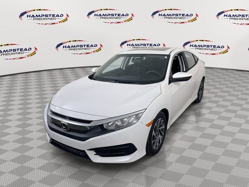 Used 2018 Honda Civic EX image 1